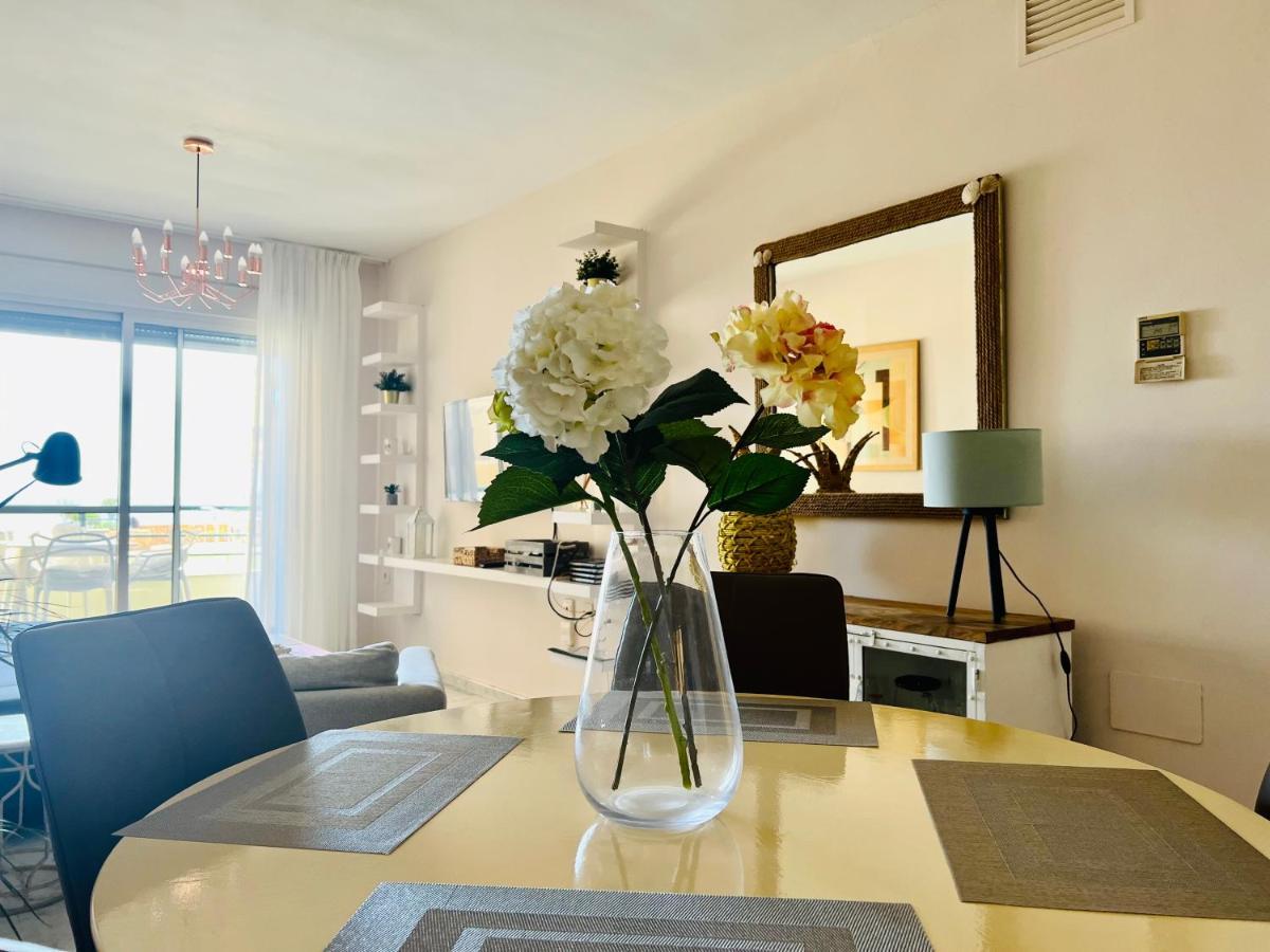 Apartment Sea Breeze - Apartamento Brisas Del Mar เบนัลมาเดนา ภายนอก รูปภาพ